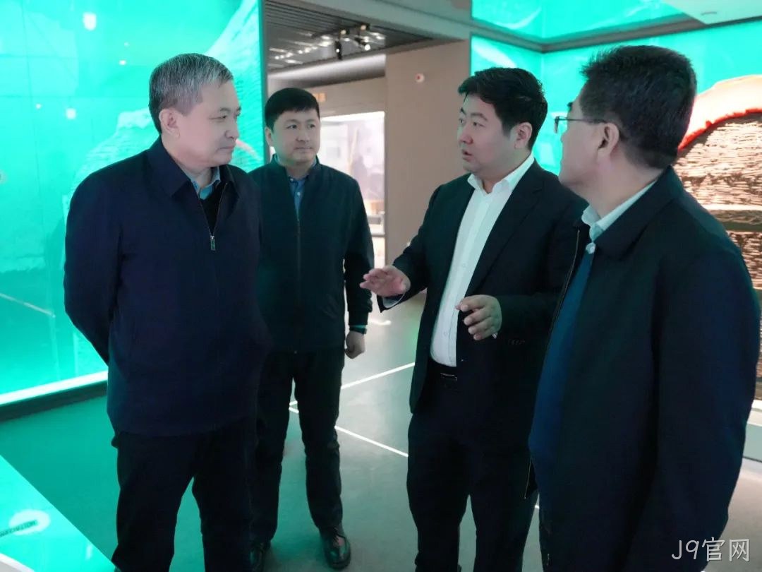 关注 |榆林市工信局局长高志钧一行莅临J9官网调研