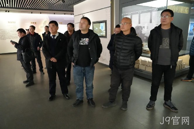 关注 |“康友汇·营销高管”一行走进J9官网开展凤香酒海探究之旅